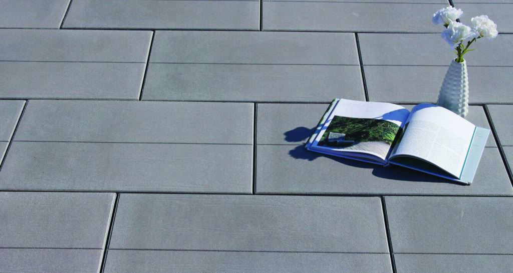 pavele-curte-madera